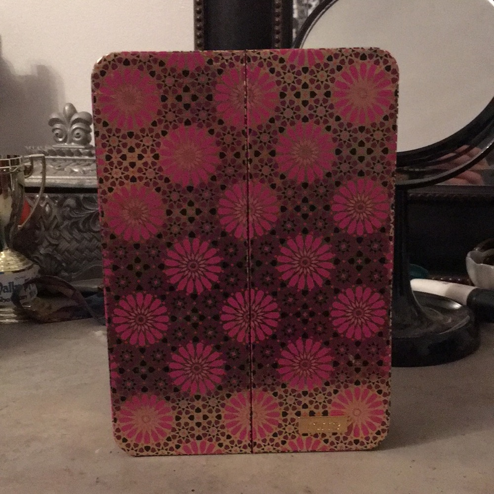 Tarte hidden treasure pallet